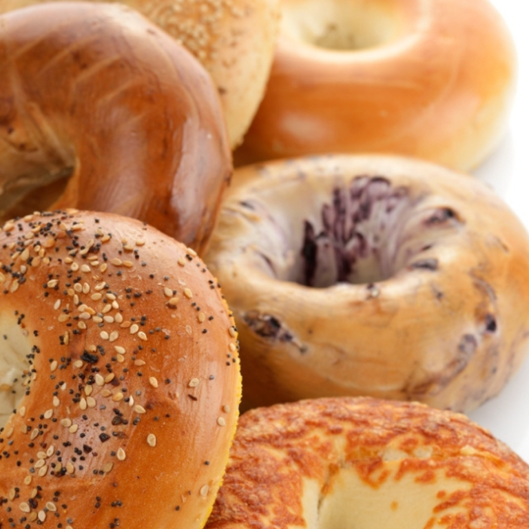 Round Bagels & Donuts Best in Wilmington